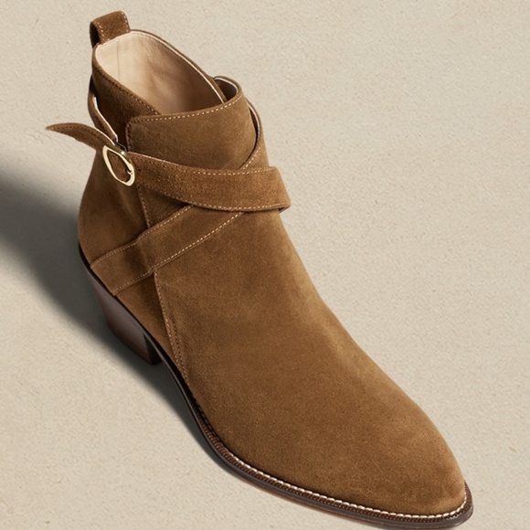 New photos! BANANA REPUBLIC Ankle Suede Boots w/ Gold Buckle, Black, Size 9 - Picture 7 of 13